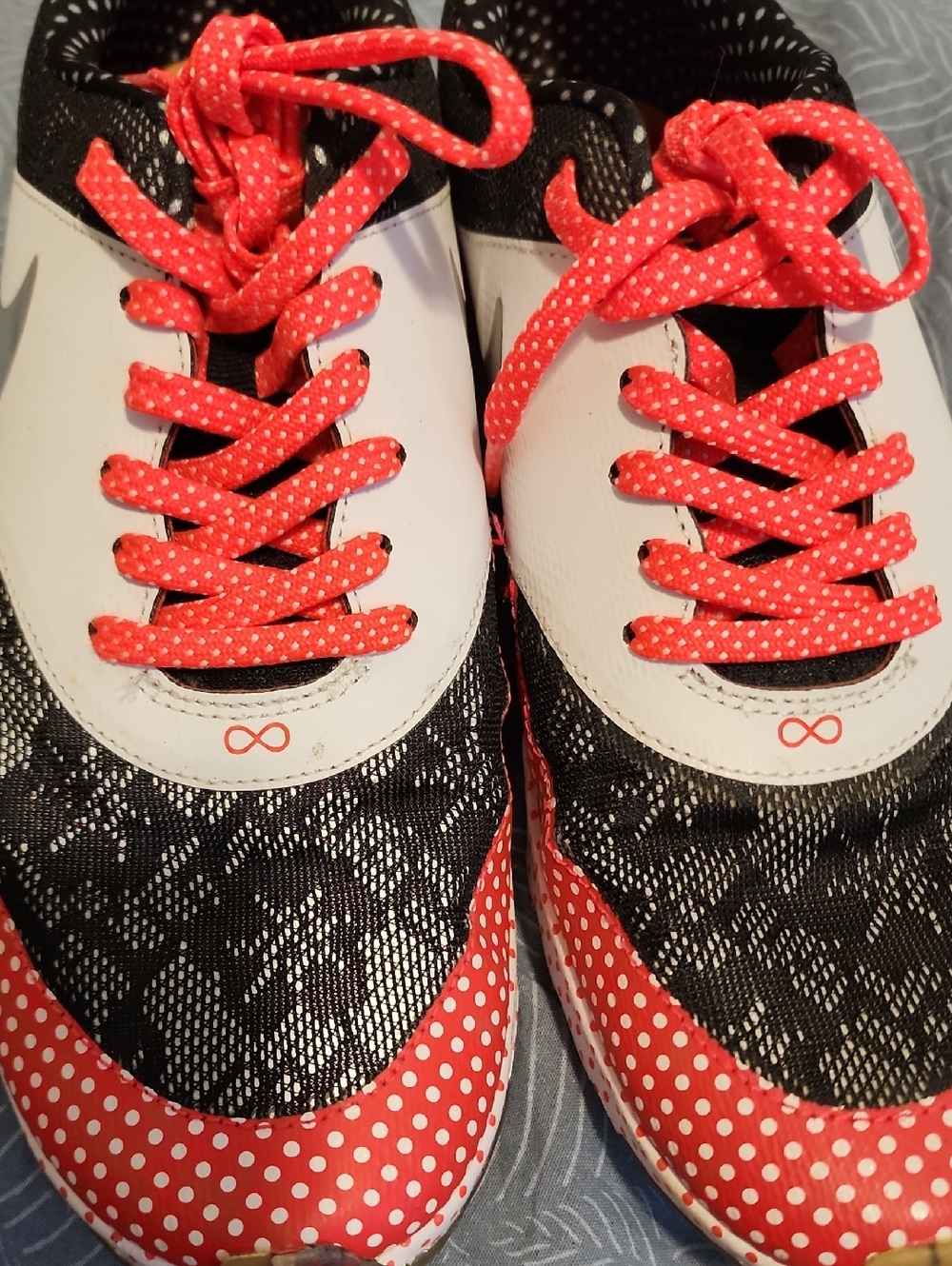 Nike Women's Red and Black Polka Dot Sneakers - Picture 7 of 10